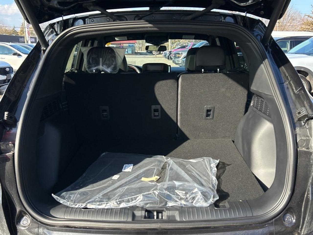 2026 Ford Escape ST-Line Elite AWD Photo