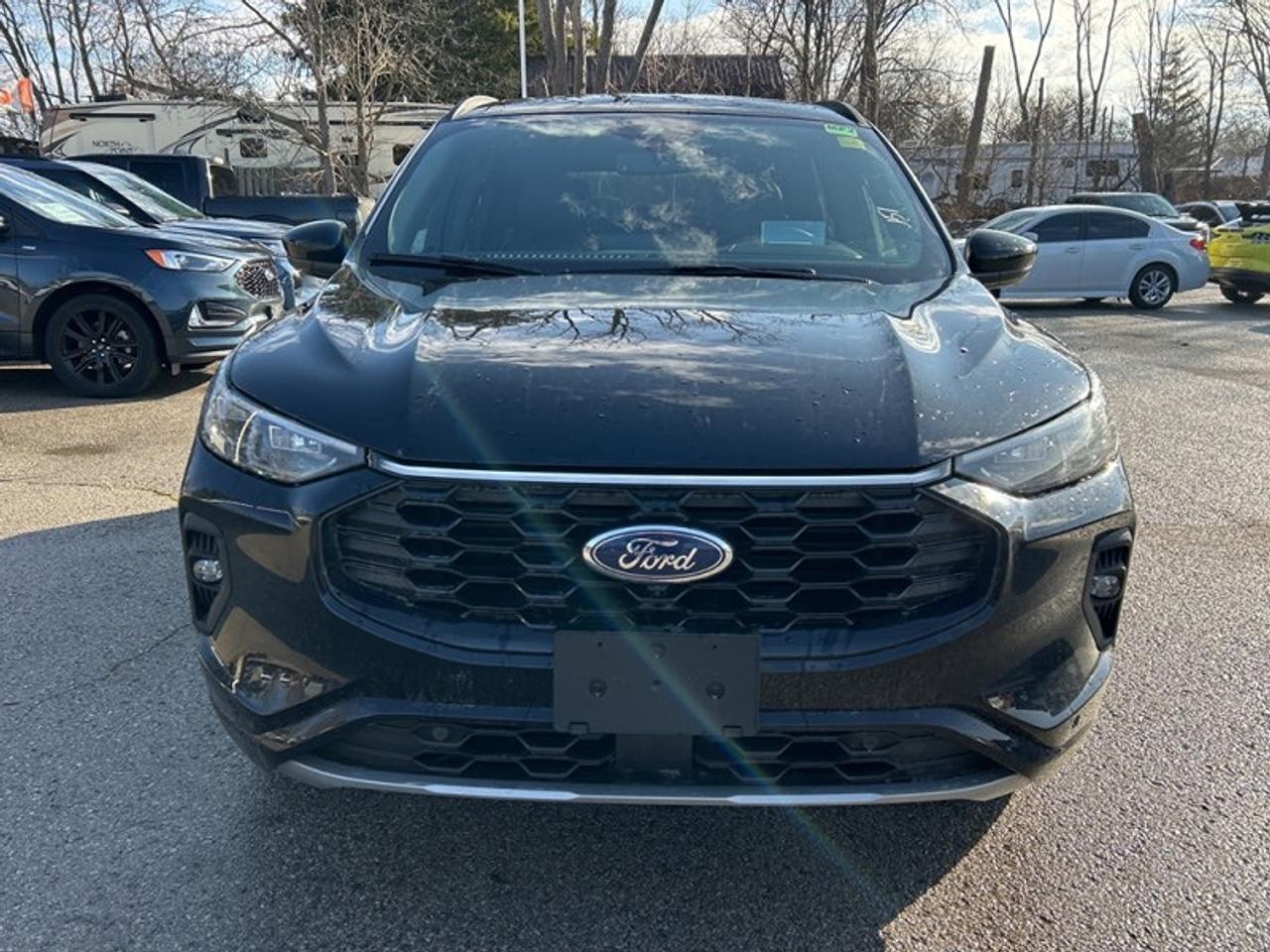 2026 Ford Escape ST-Line Elite AWD Photo3