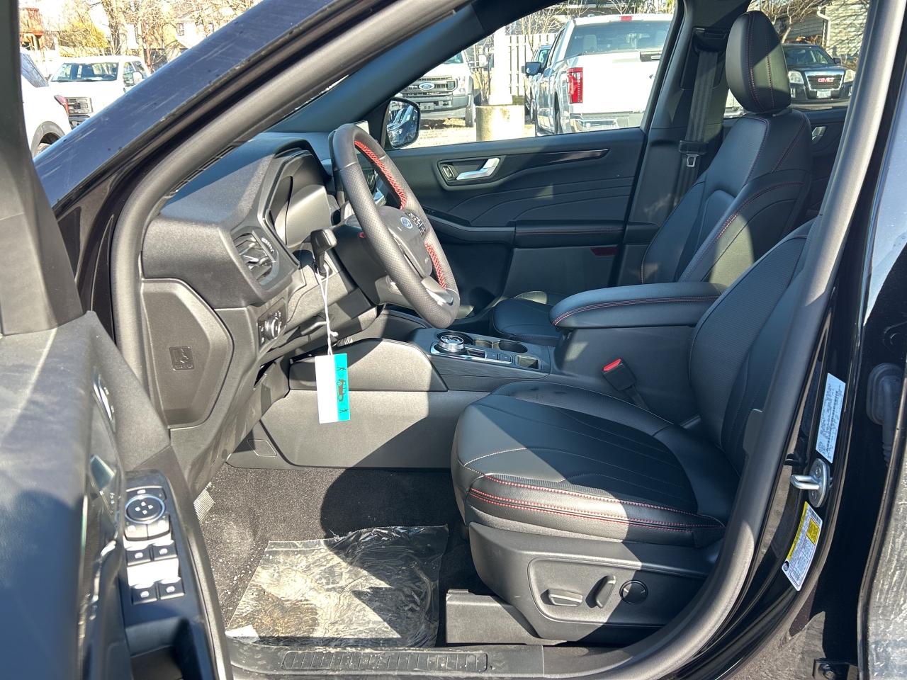 2026 Ford Escape ST-Line Elite AWD Photo