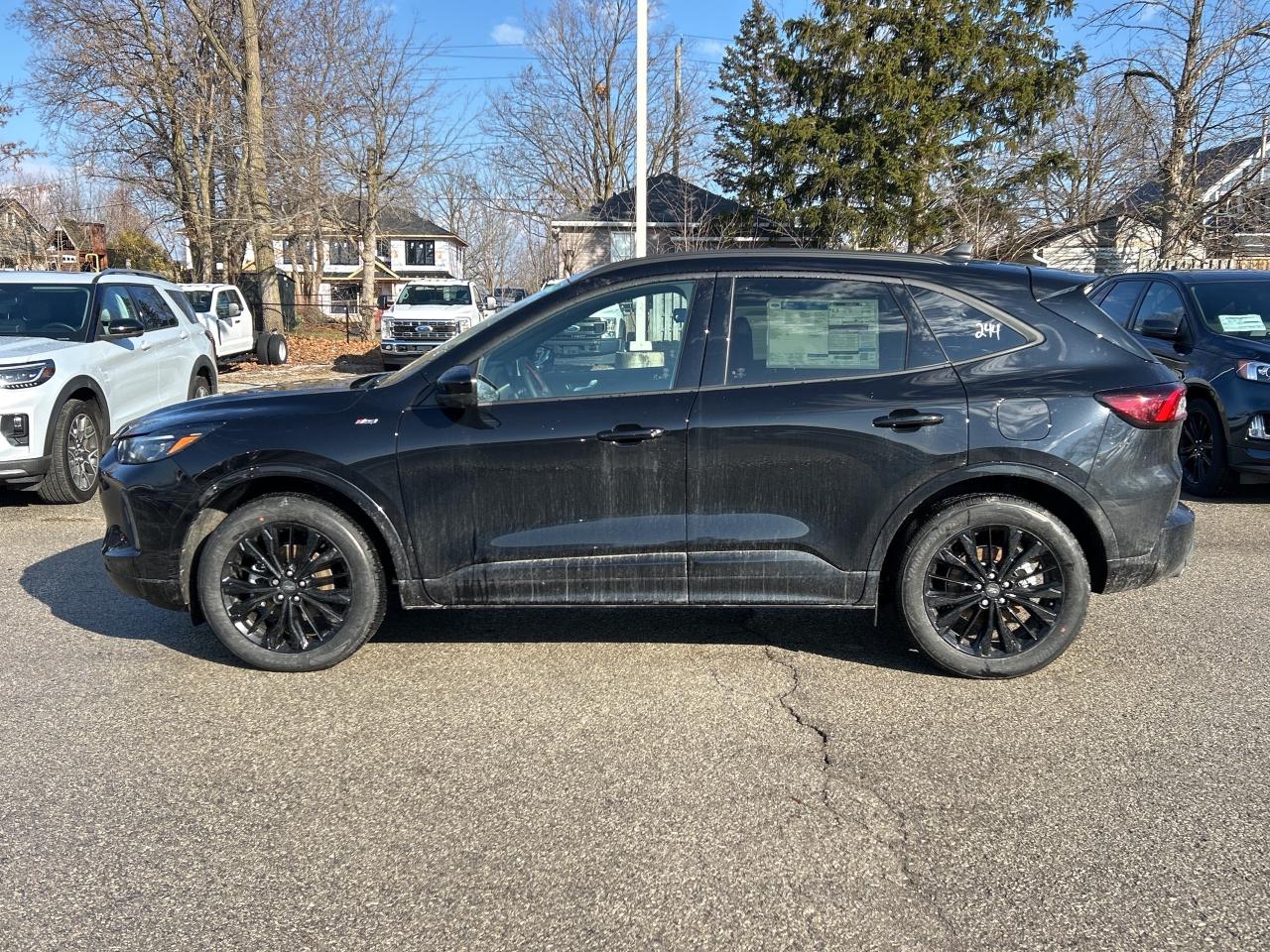 2026 Ford Escape ST-Line Elite AWD Photo