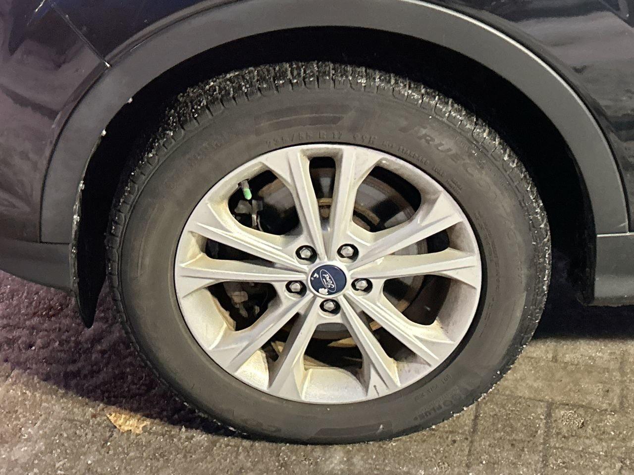 2017 Ford Escape SE - 4WD Photo