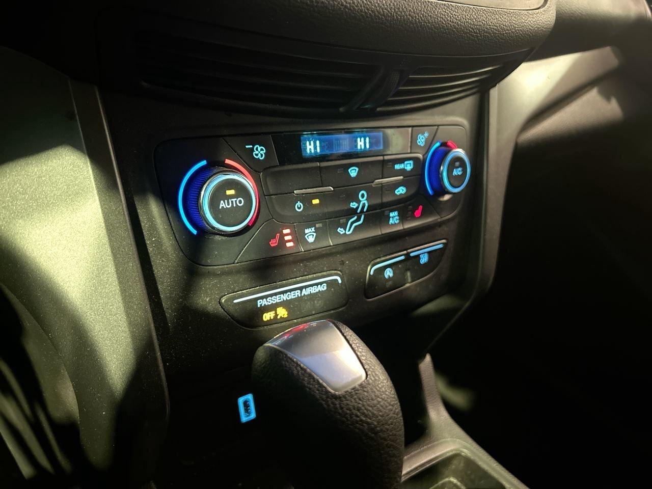 2017 Ford Escape SE - 4WD Photo