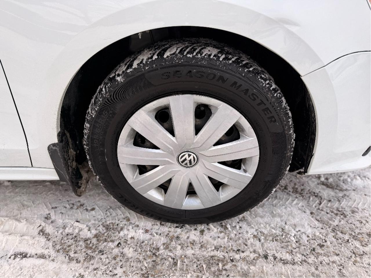 2017 Volkswagen Jetta Sedan | Very Well Maintained Photo