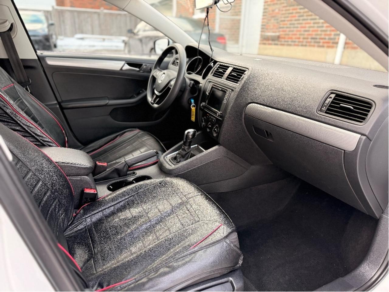 2017 Volkswagen Jetta Sedan ,Very Clean, Well Maintained, Drives Great !!! Photo