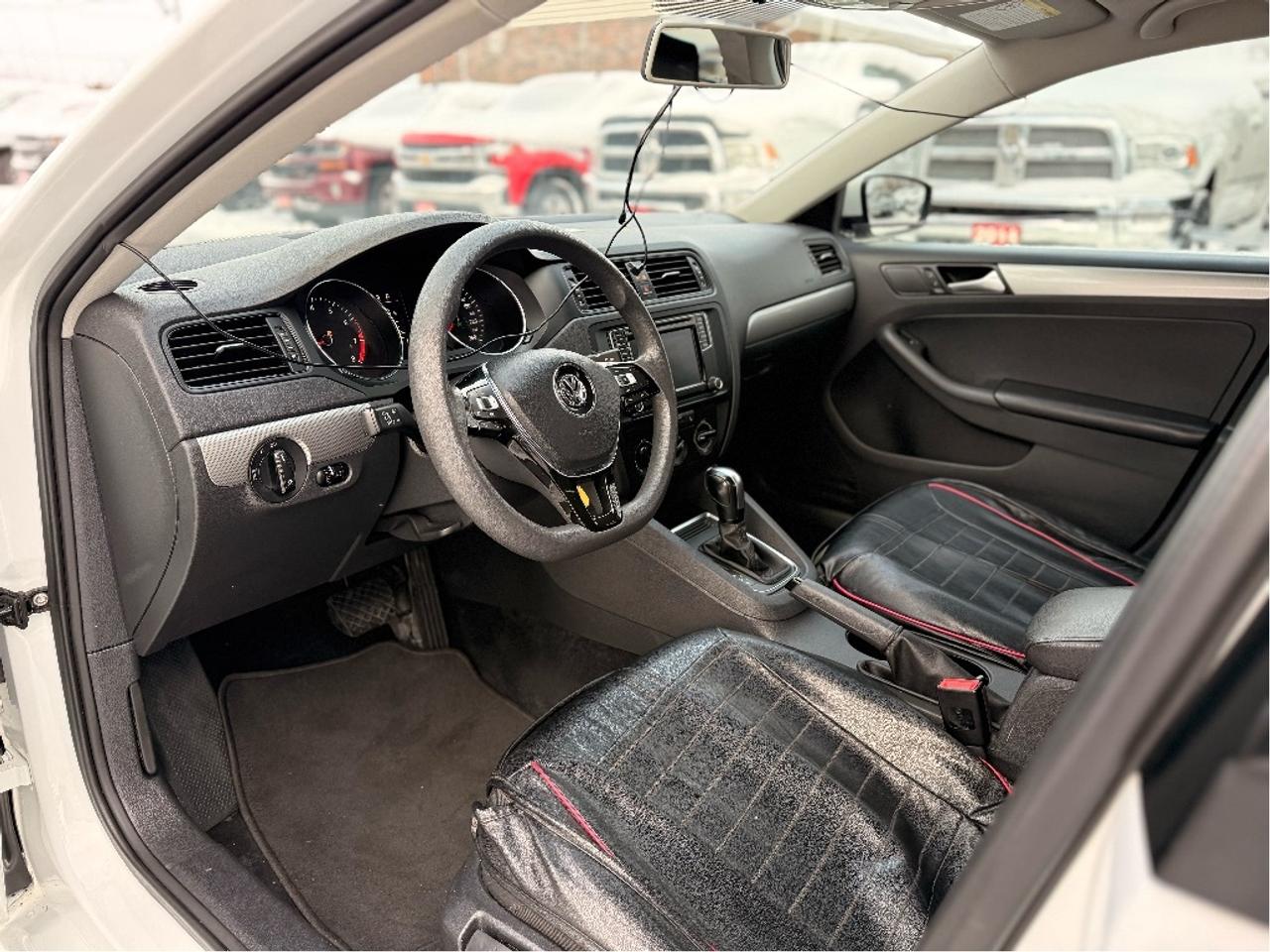 2017 Volkswagen Jetta Sedan | Very Well Maintained Photo