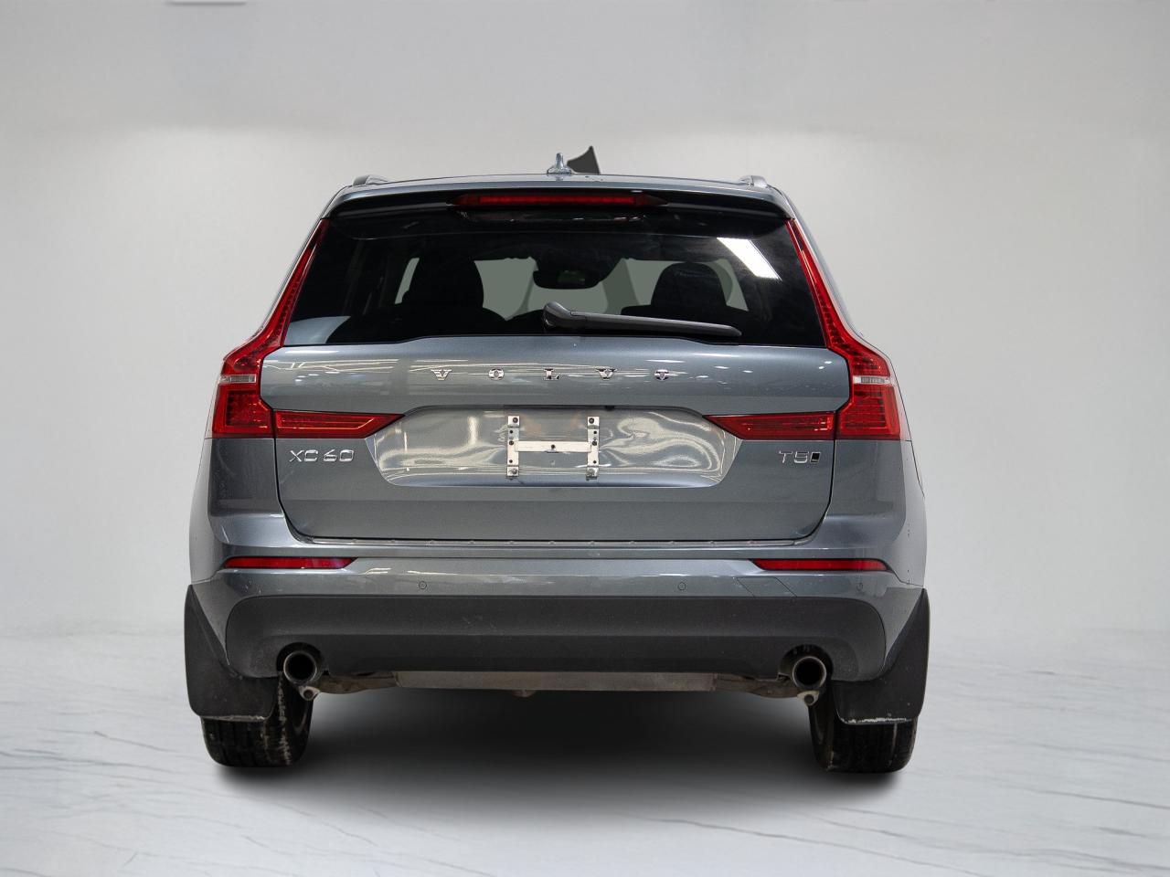 2021 Volvo XC60 T5 | MOMENTUM | HUD | PANO | 20 IN Photo