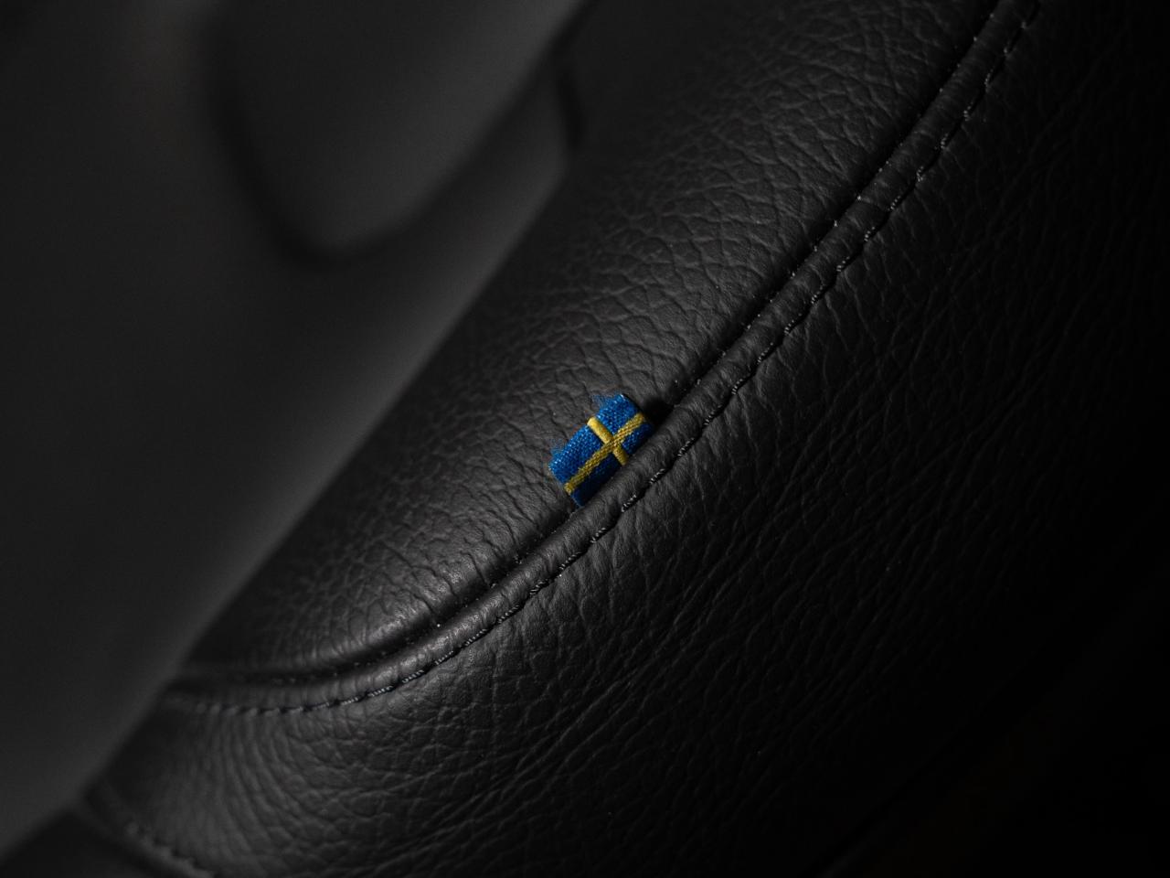 2021 Volvo XC60 T5 | MOMENTUM | HUD | PANO | 20 IN Photo