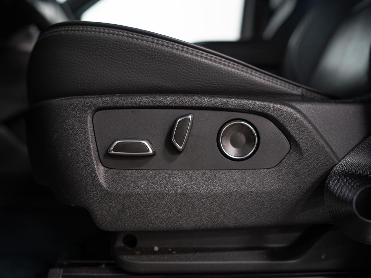 2024 GMC Yukon DENALI | 7 PASS | REAR ENTERTAINMENT PKG | 22 IN Photo