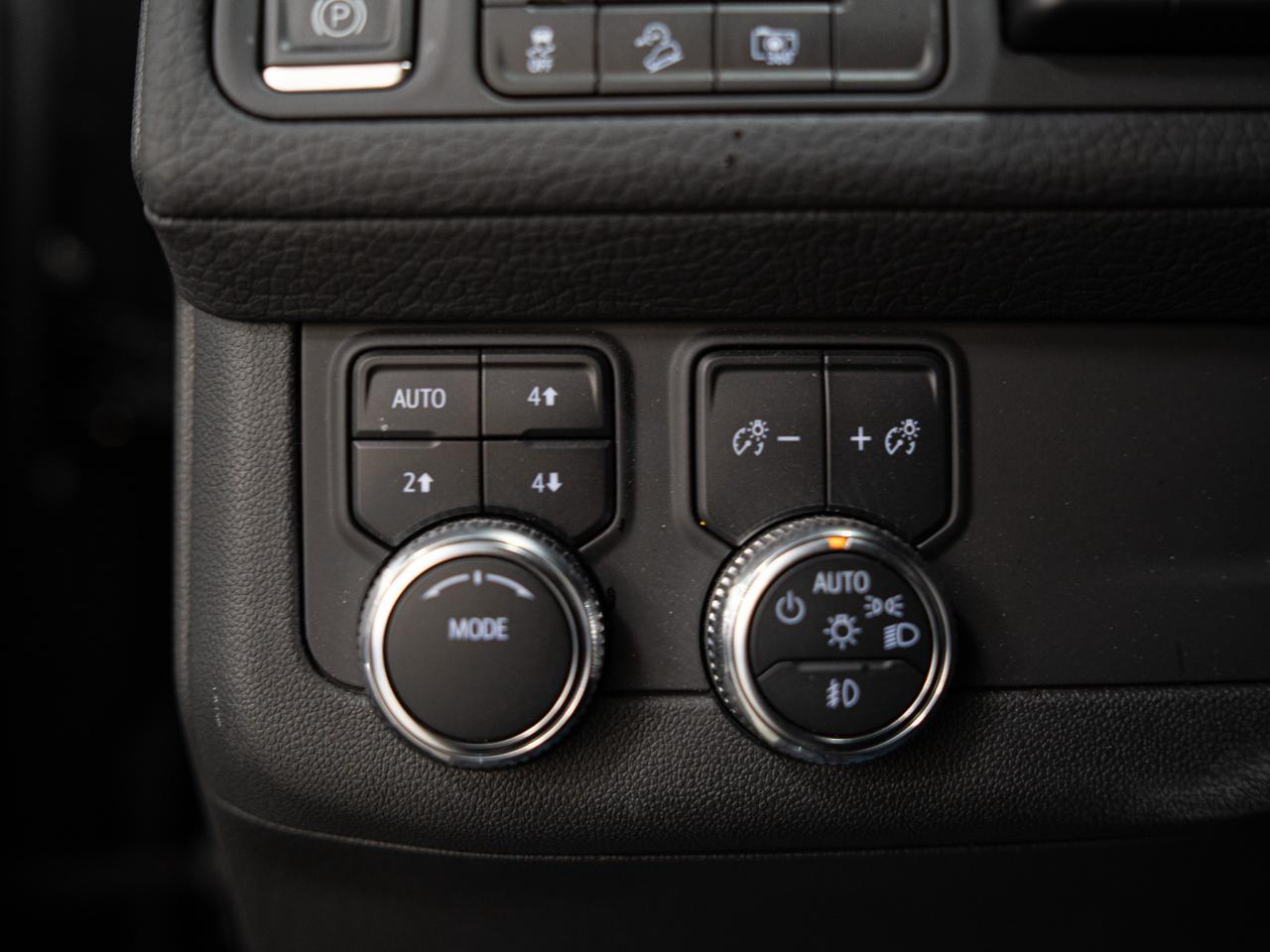 2024 GMC Yukon DENALI | 7 PASS | REAR ENTERTAINMENT PKG | 22 IN Photo