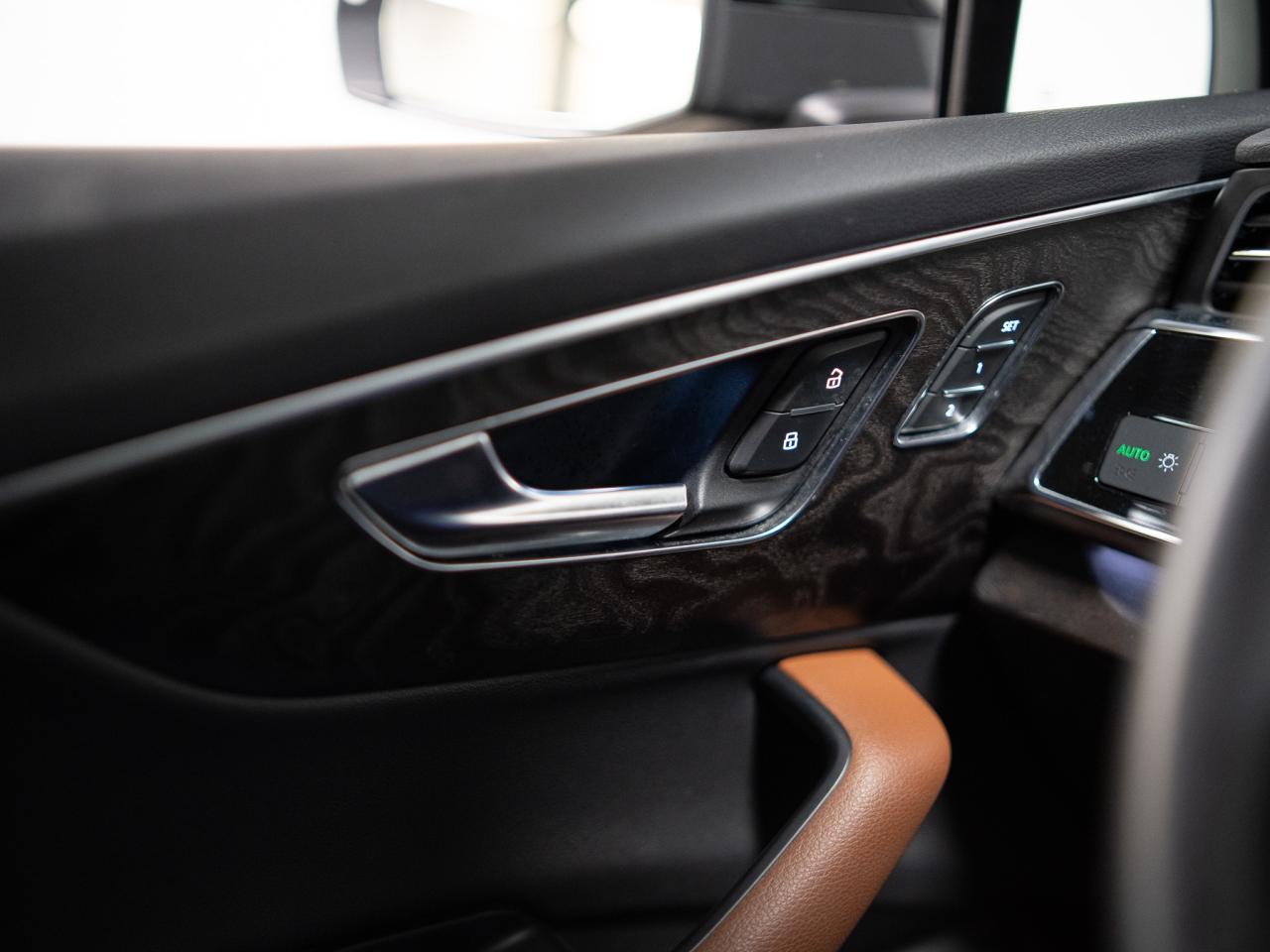 2022 Audi Q7 PROGRESSIV | 7 PASS | BLACK OPTICS | 21 IN Photo