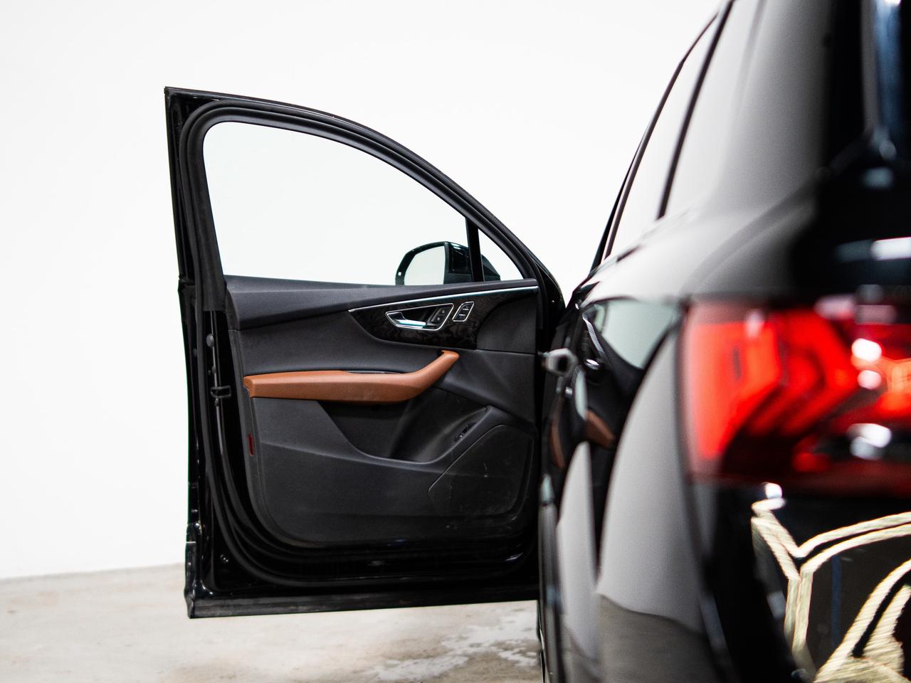 2022 Audi Q7 PROGRESSIV | 7 PASS | BLACK OPTICS | 21 IN Photo