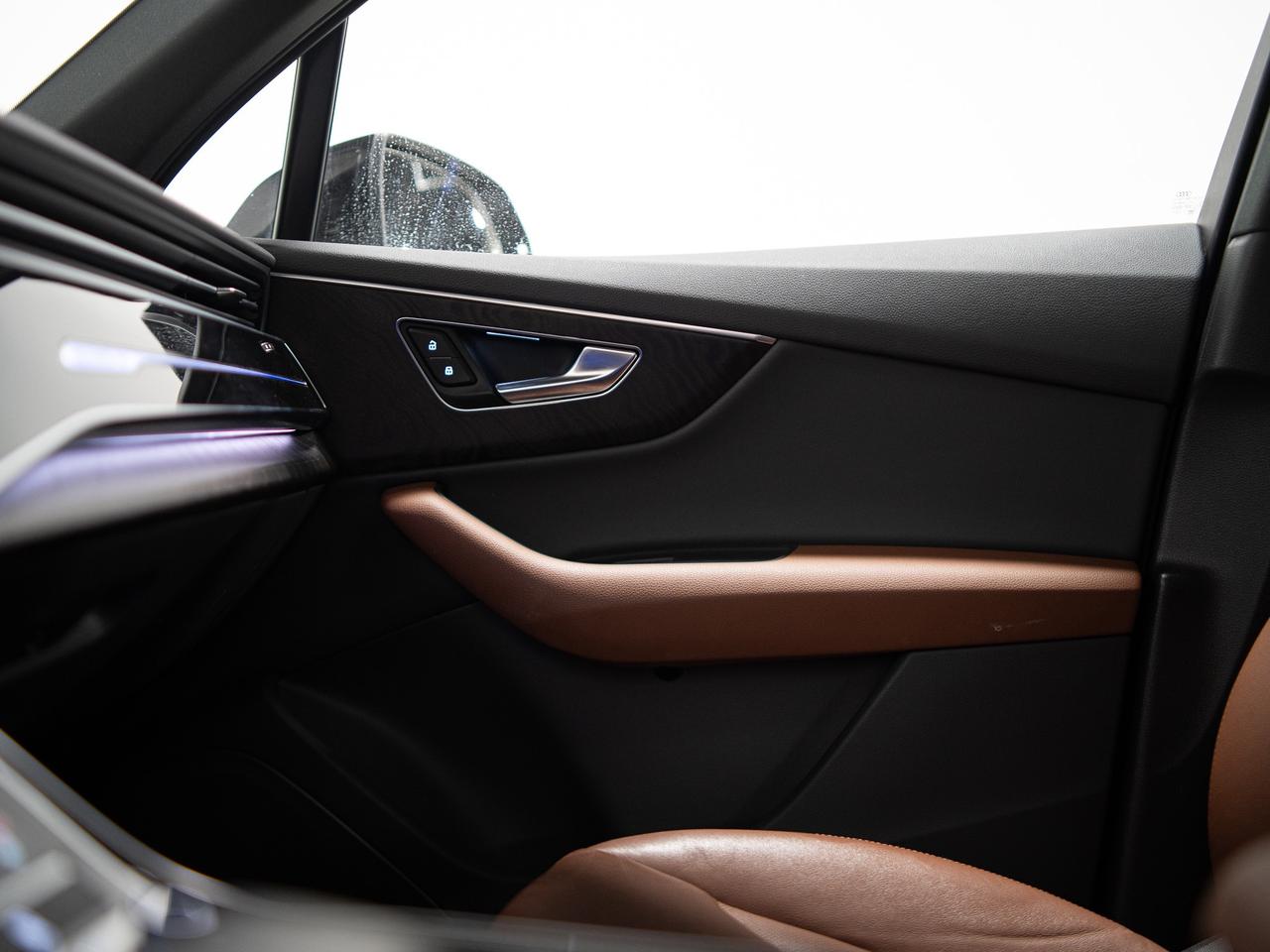 2022 Audi Q7 PROGRESSIV | 7 PASS | BLACK OPTICS | 21 IN Photo