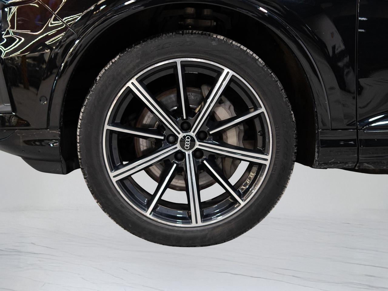 2022 Audi Q7 PROGRESSIV | 7 PASS | BLACK OPTICS | 21 IN Photo