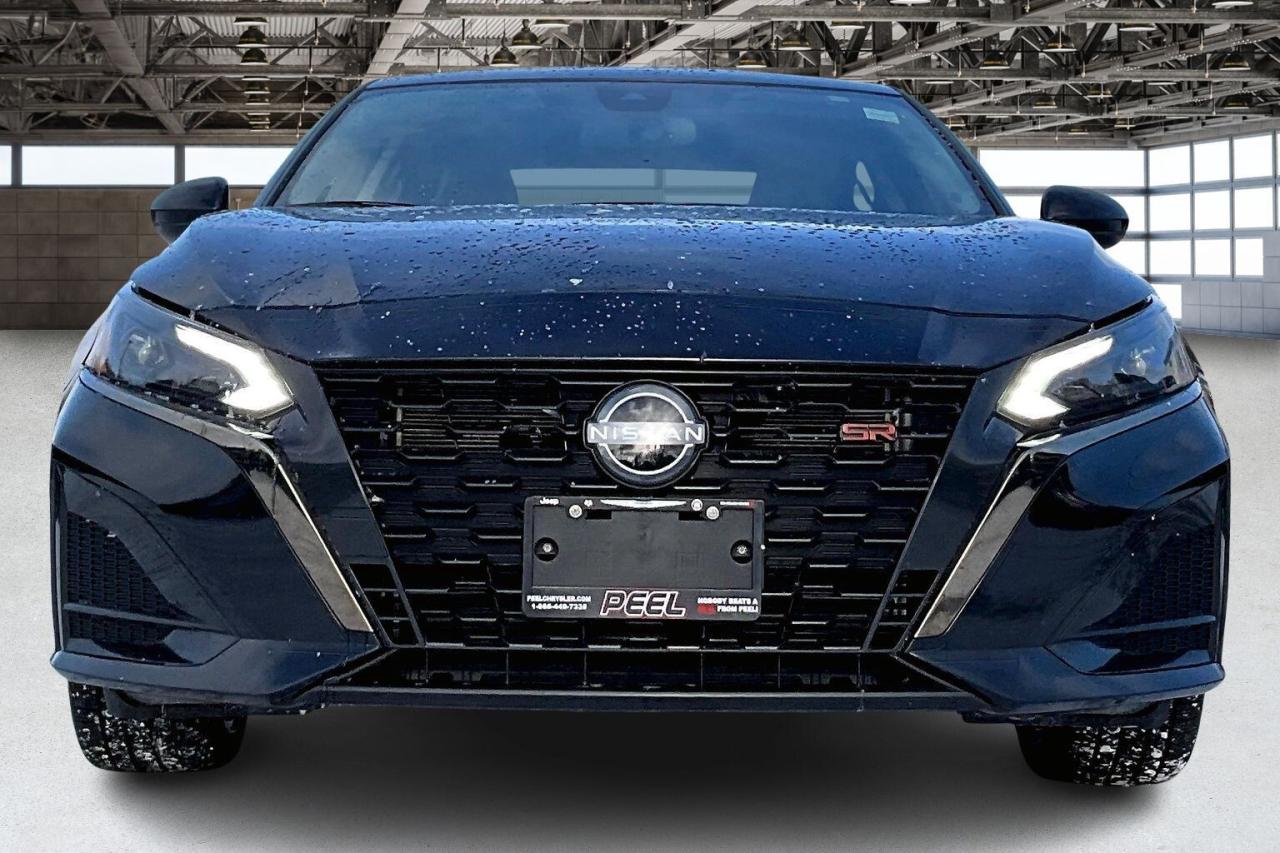 2024 Nissan Altima SR | Heated Leather | Sunroof | SafetyTech | AWD Photo2