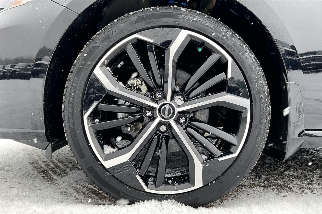 2024 Nissan Altima SR | Heated Leather | Sunroof | SafetyTech | AWD Photo