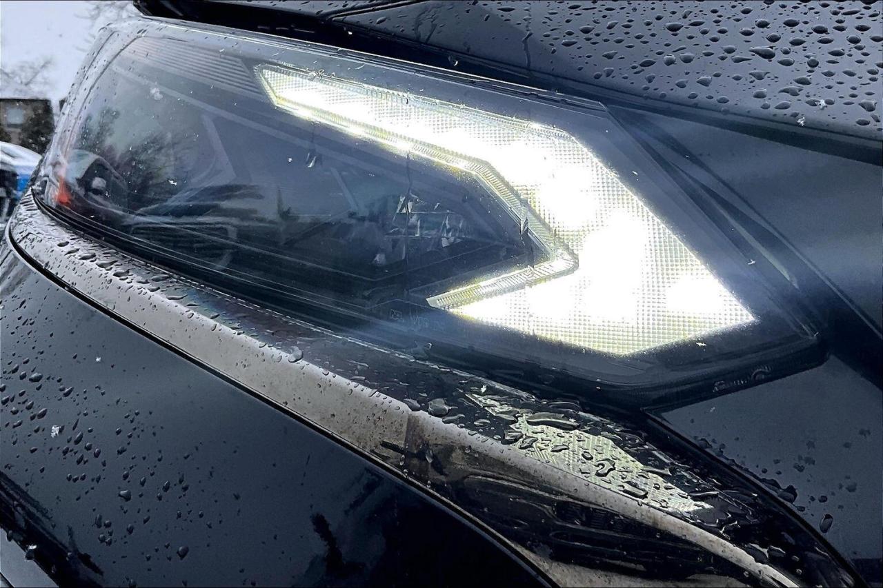 2024 Nissan Altima SR | Heated Leather | Sunroof | SafetyTech | AWD Photo