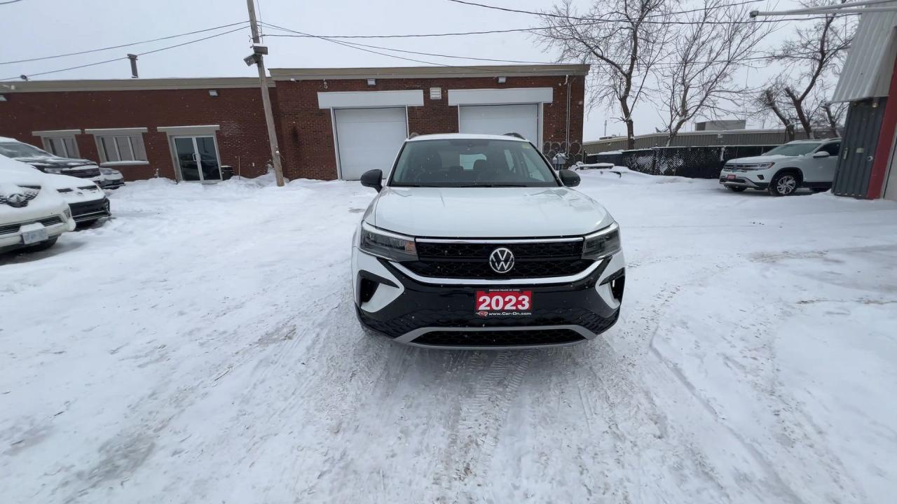 2023 Volkswagen Taos AWD| LOW KMS!| CARPLAY| 18IN ALLOYS Photo2