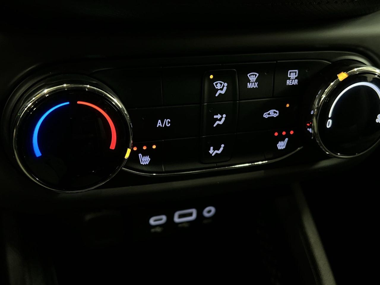 2023 Chevrolet TrailBlazer LT AWD | HTD SEATS |CARPLAY |REMOTE START | ALLOYS Photo