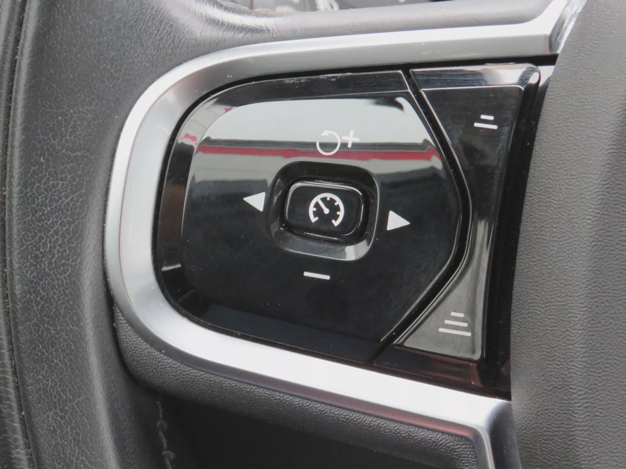 2020 Volvo S90 Inscription Very Low Km | Clean Title | No Accidents | Safety Certified | AWD | Alloy Rims | Sunroof | Leather | Navigation | Power Seats | Bowers&Wilkins Sound System | Reverse Camera | Heated Seats | Heated Steering Wheel | Lane & Parking Assist Photo