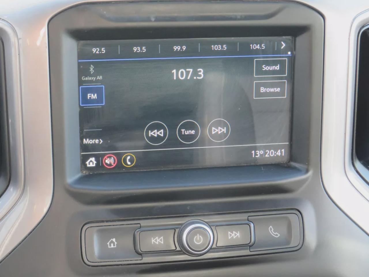 2019 Chevrolet Silverado 1500 Work Truck (**RARE SINGLE CAB!!**SAFETY/CERTIFIED!!**4X4**TRAILER HITCH**BRAKE CONTROLLER**AUTO HEADLIGHTS**DIGITAL TOUCHSCREEN**CRUISE CONTROL**POWER WINDOWS**POWER LOCKS**BACKUP CAMERA**USB PORT**) Photo