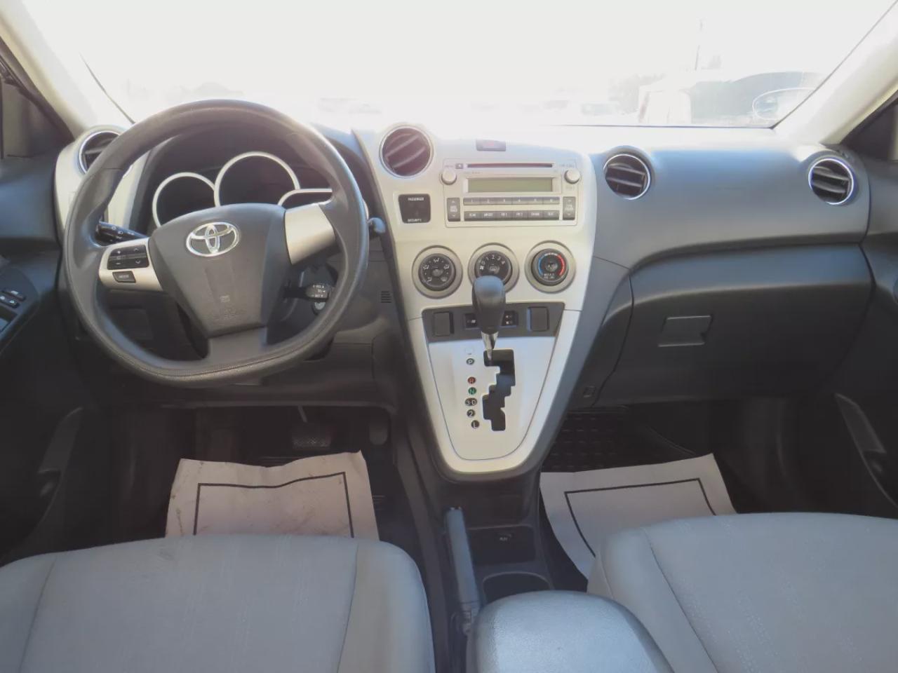 2011 Toyota Matrix Base (**CLEAN TITLE/NO ACCIDENTS!!**SAFETY/CERTIFIED!!**AUTOMATIC**A/C**POWER DOORS**POWER LOCKS**CD PLAYER**CRUISE CONTROL**) Photo