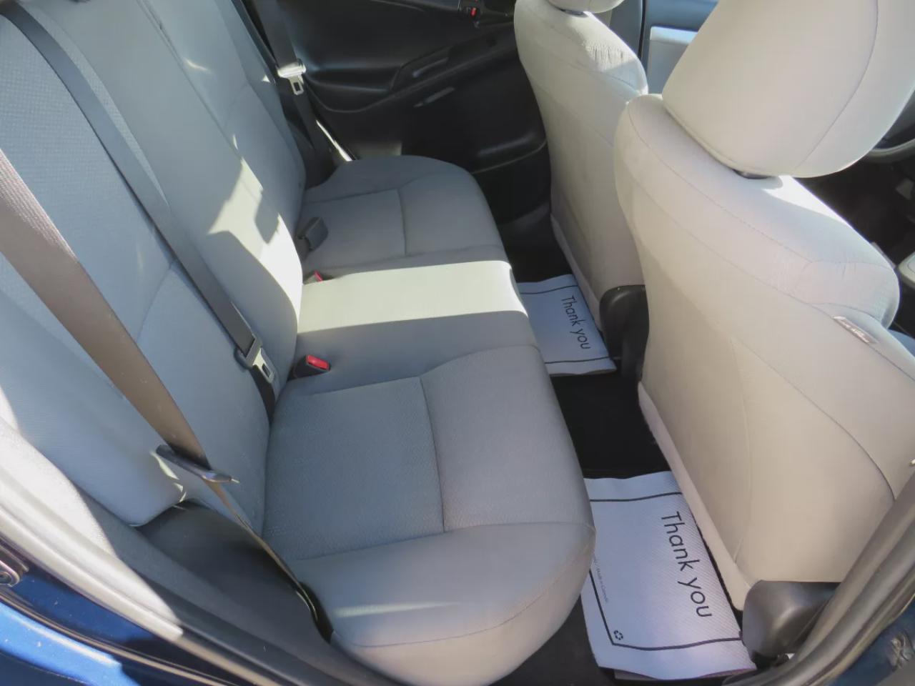 2011 Toyota Matrix Base (**CLEAN TITLE/NO ACCIDENTS!!**SAFETY/CERTIFIED!!**AUTOMATIC**A/C**POWER DOORS**POWER LOCKS**CD PLAYER**CRUISE CONTROL**) Photo