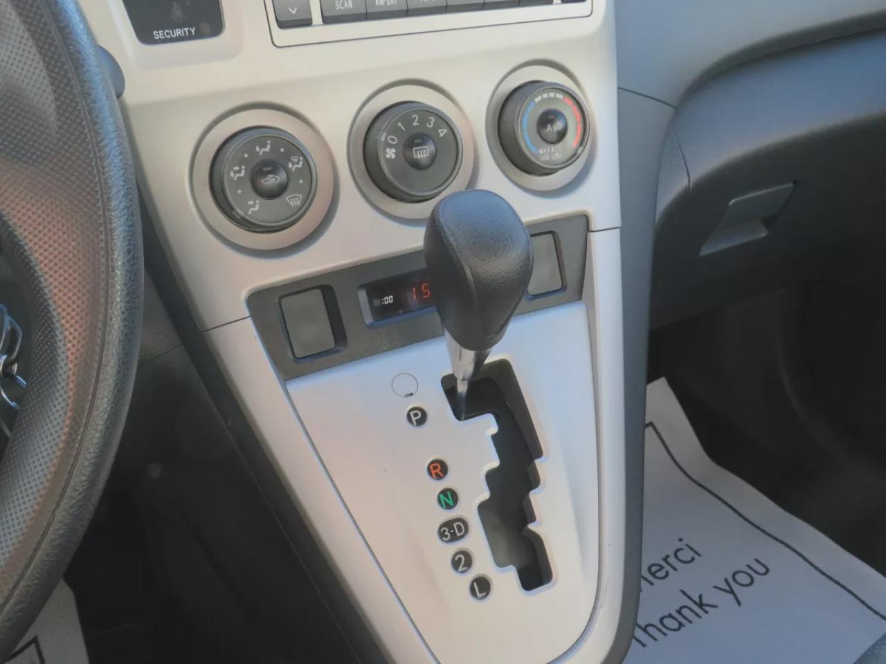 2011 Toyota Matrix Base (**CLEAN TITLE/NO ACCIDENTS!!**SAFETY/CERTIFIED!!**AUTOMATIC**A/C**POWER DOORS**POWER LOCKS**CD PLAYER**CRUISE CONTROL**) Photo