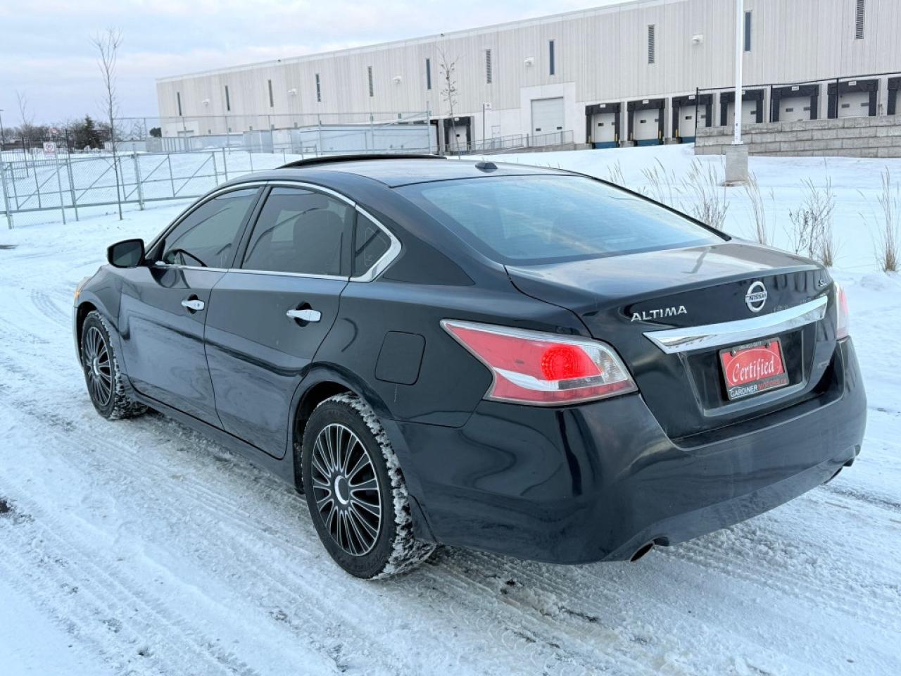 2013 Nissan Altima 4dr Sedan I4 CVT 2.5 Photo