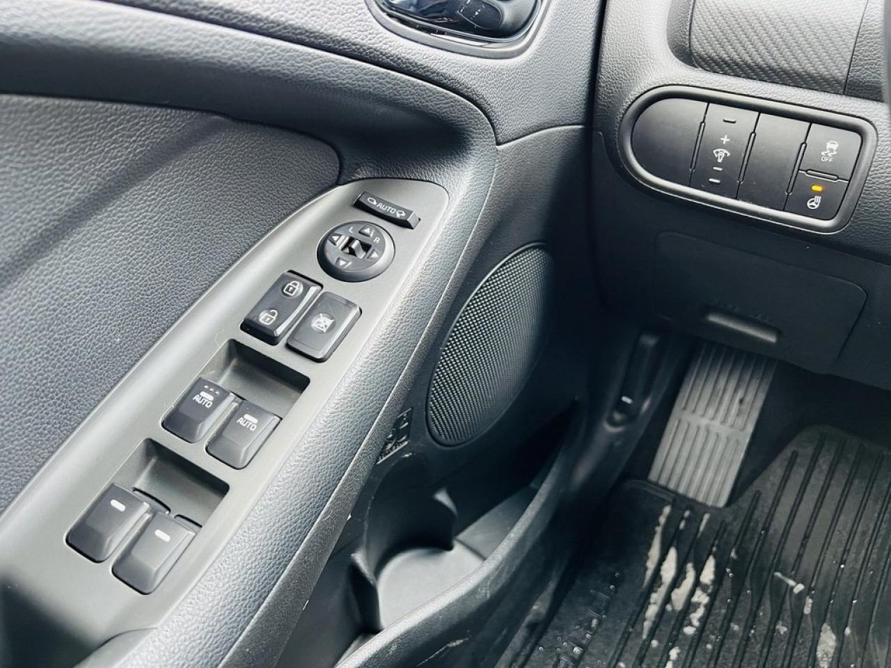 2018 Kia Forte EX+ Photo