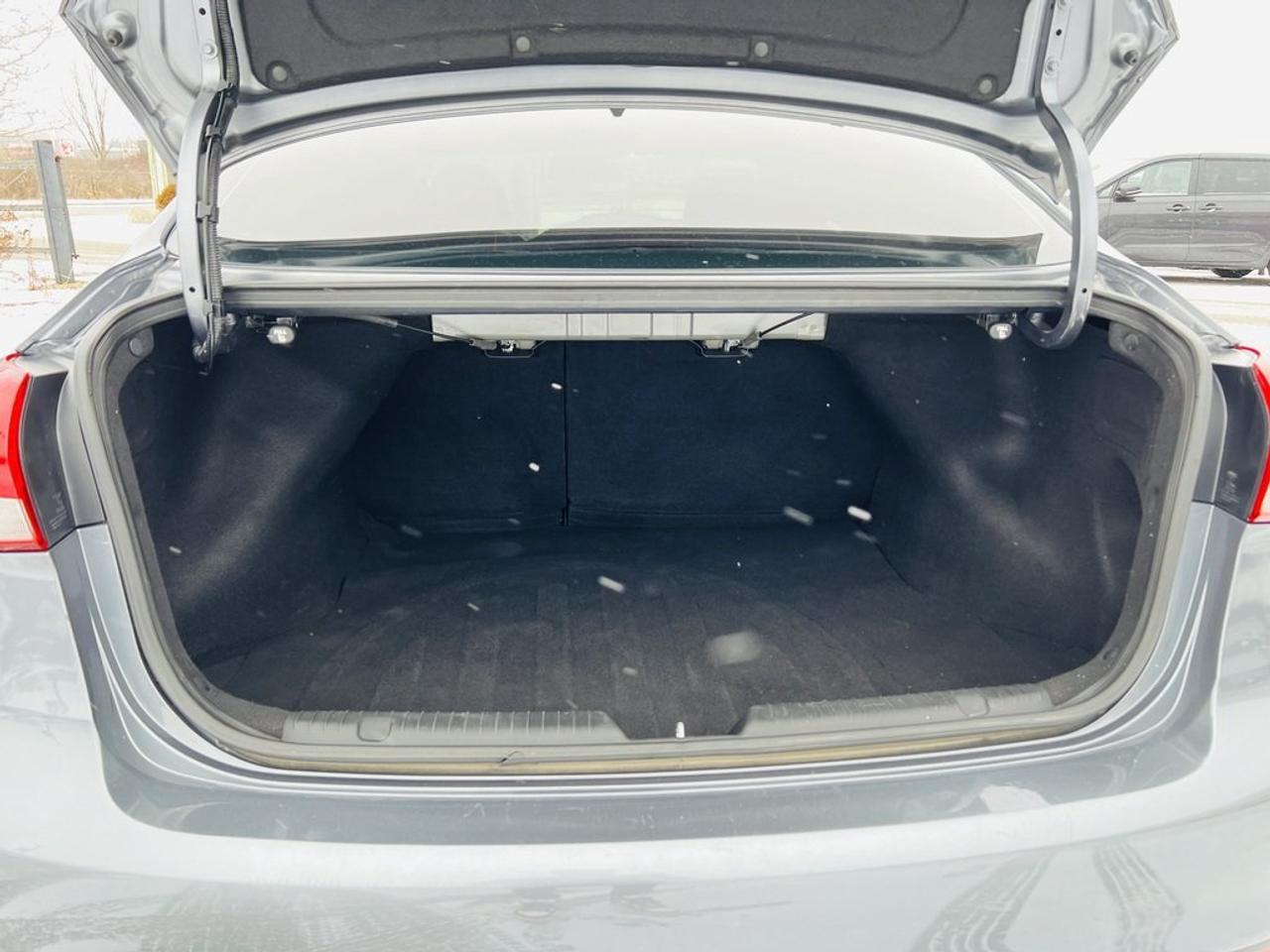 2018 Kia Forte EX+ Photo