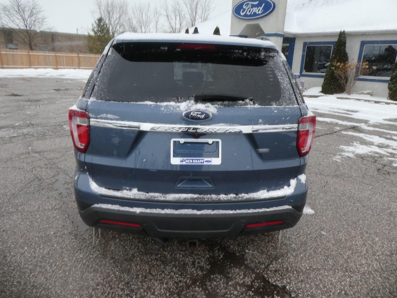 2018 Ford Explorer Base Photo3