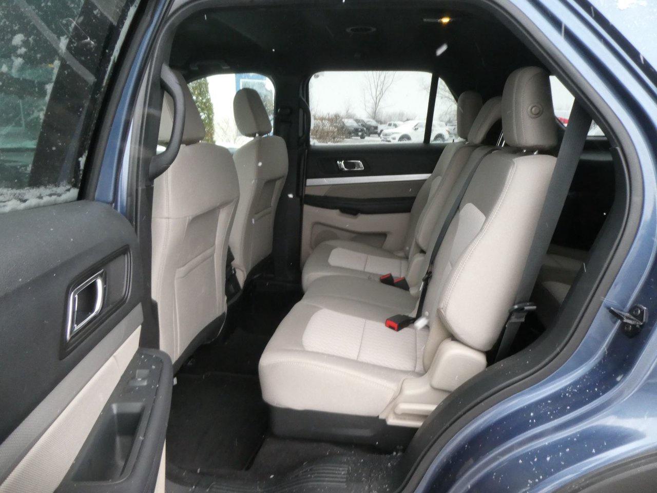2018 Ford Explorer Base Photo