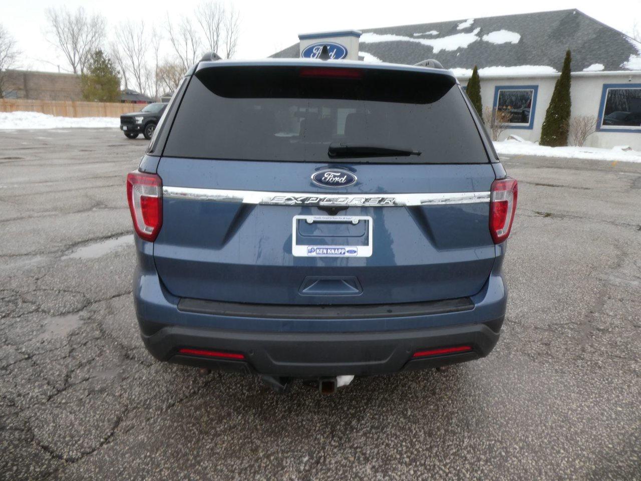 2018 Ford Explorer Base Photo