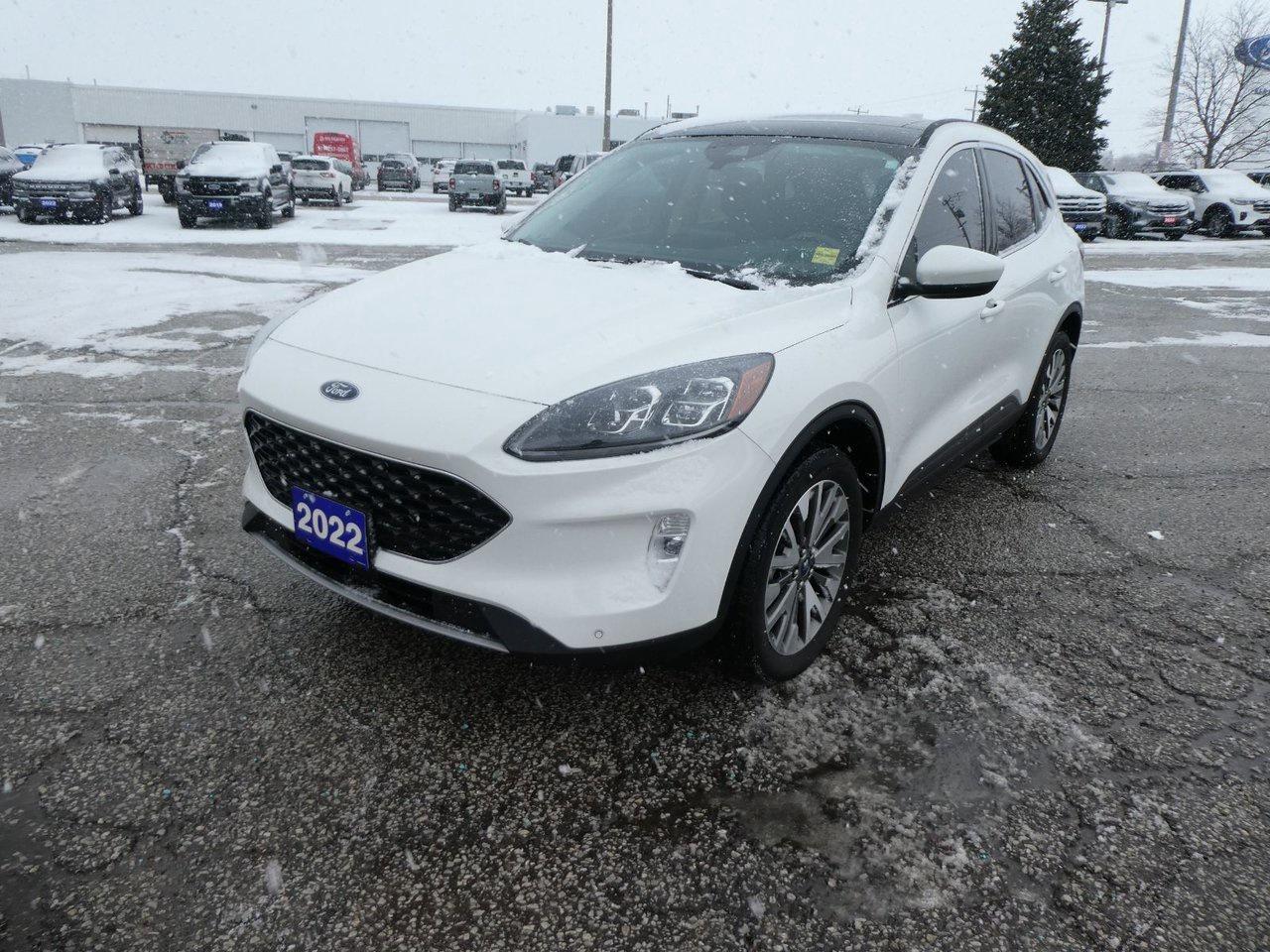 2022 Ford Escape Titanium Titanium Photo0