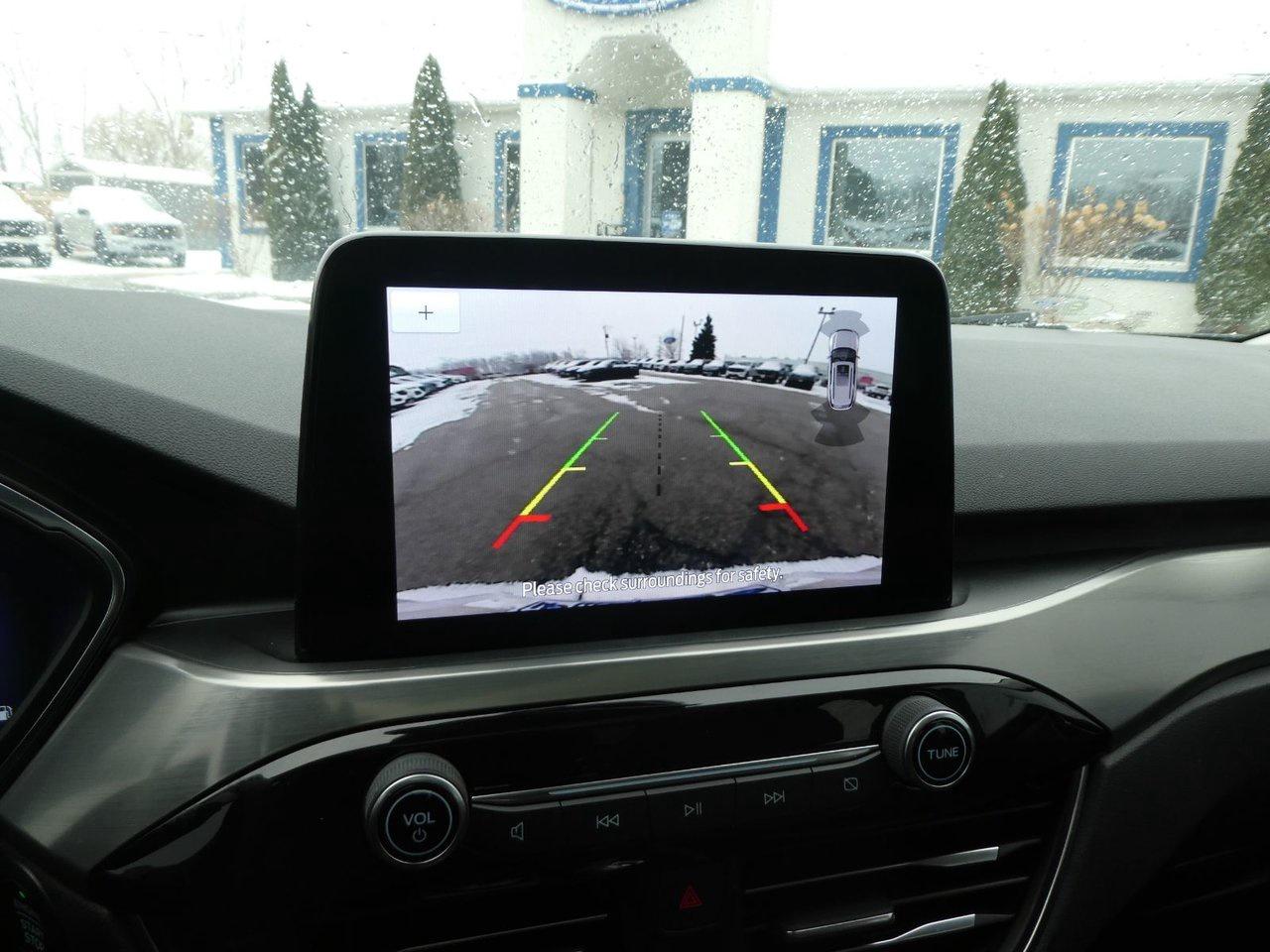 2022 Ford Escape Titanium Titanium Photo