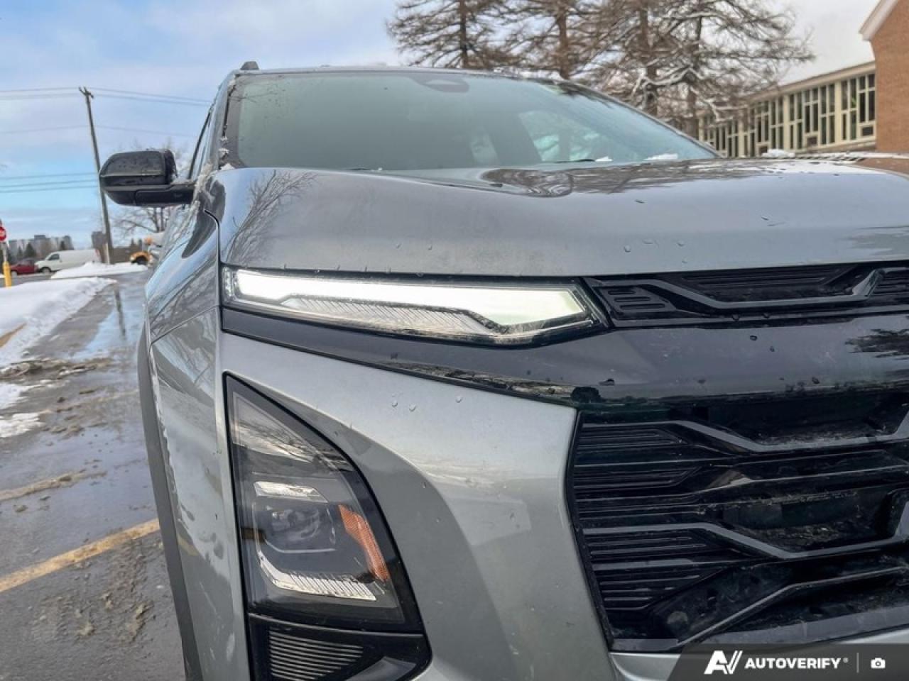 2025 Chevrolet Equinox RS  RS AWD ONE OWNER Photo