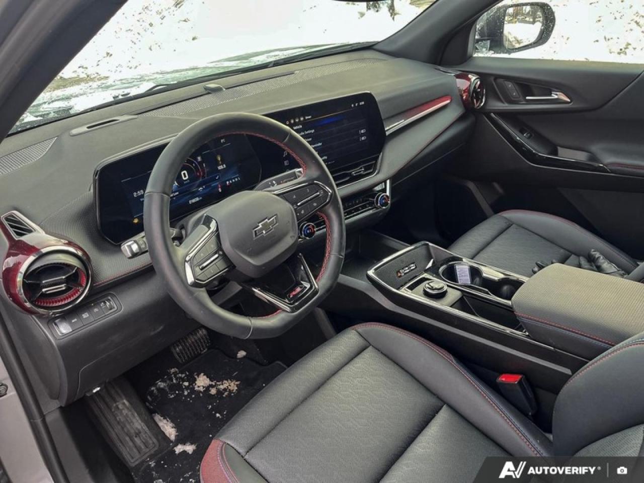 2025 Chevrolet Equinox RS  RS AWD ONE OWNER Photo