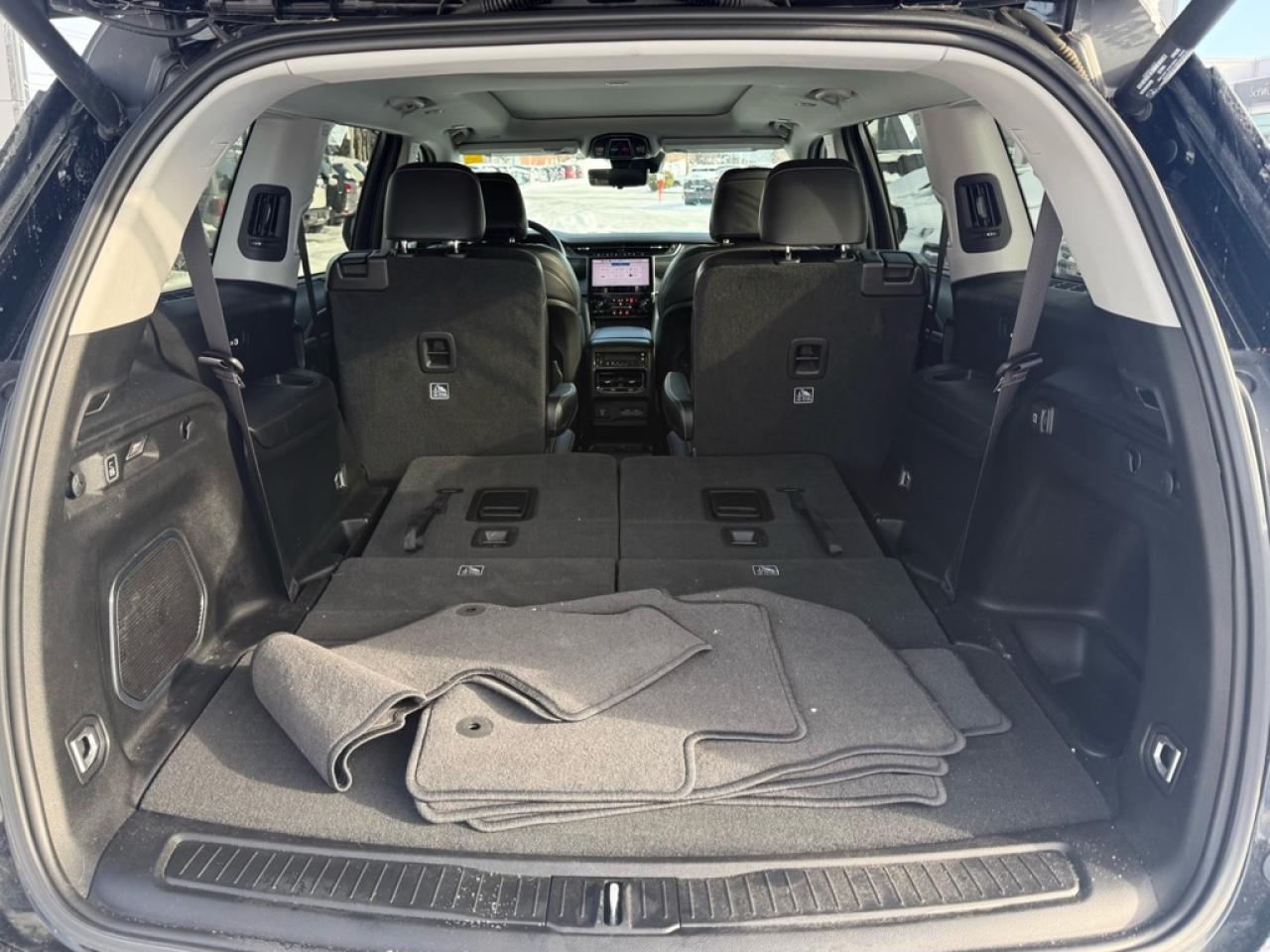 2022 Jeep Grand Cherokee L Limited  - Leather Seats - $136.71 /Wk Photo