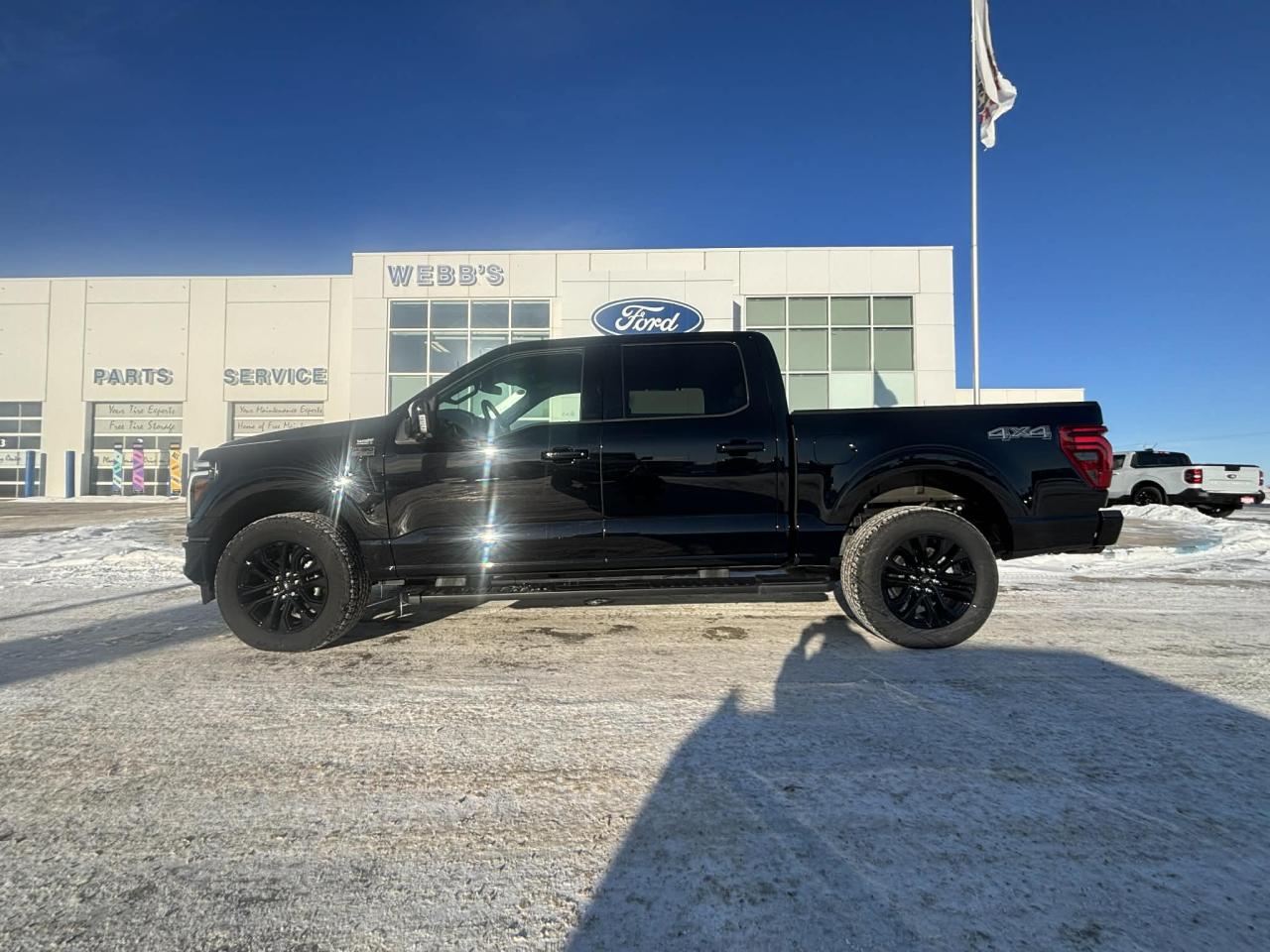 2025 Ford F-150 Lariat 4WD SuperCrew 5.5' Box Photo1