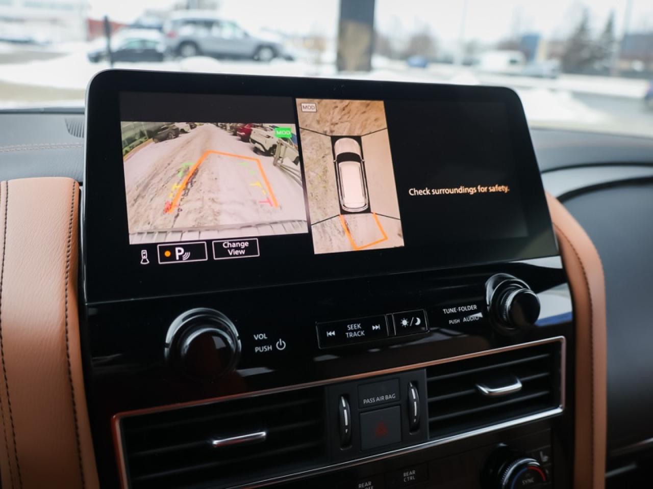 2024 Infiniti QX80 ProACTIVE 8-Passenger  - Certified Photo