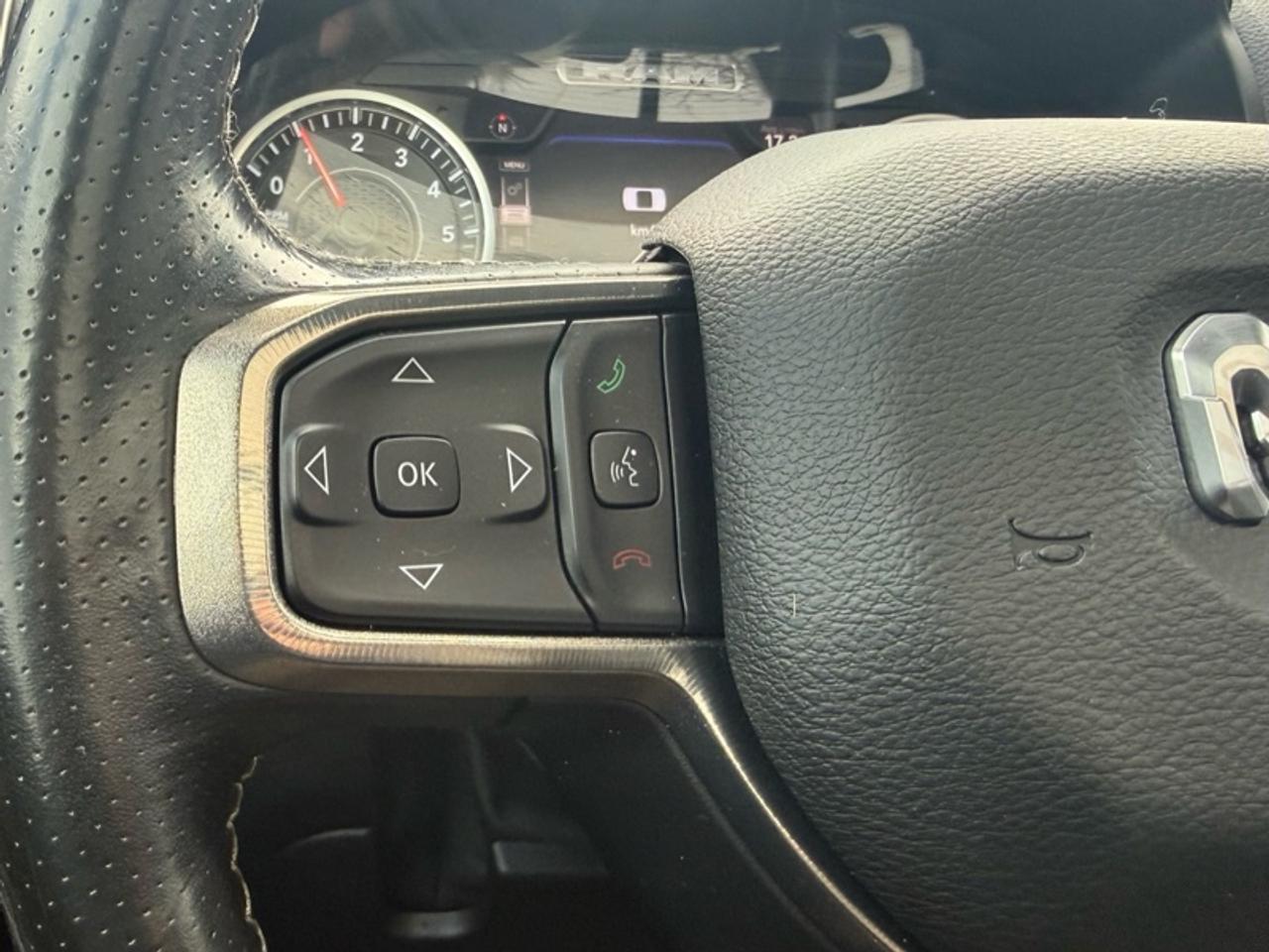 2022 RAM 1500 Sport  - Android Auto -  Apple CarPlay Photo