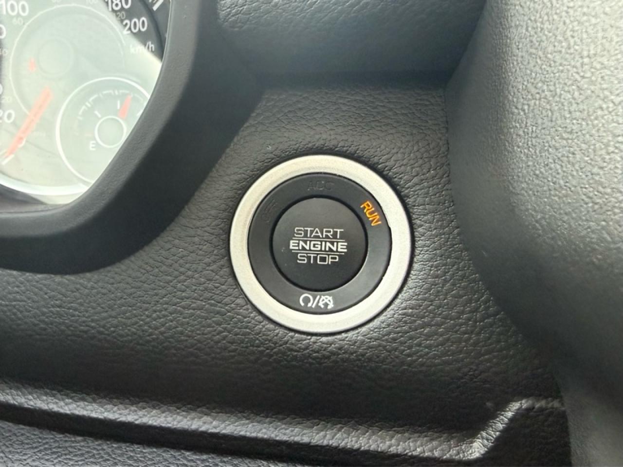 2022 RAM 1500 Sport  - Android Auto -  Apple CarPlay Photo