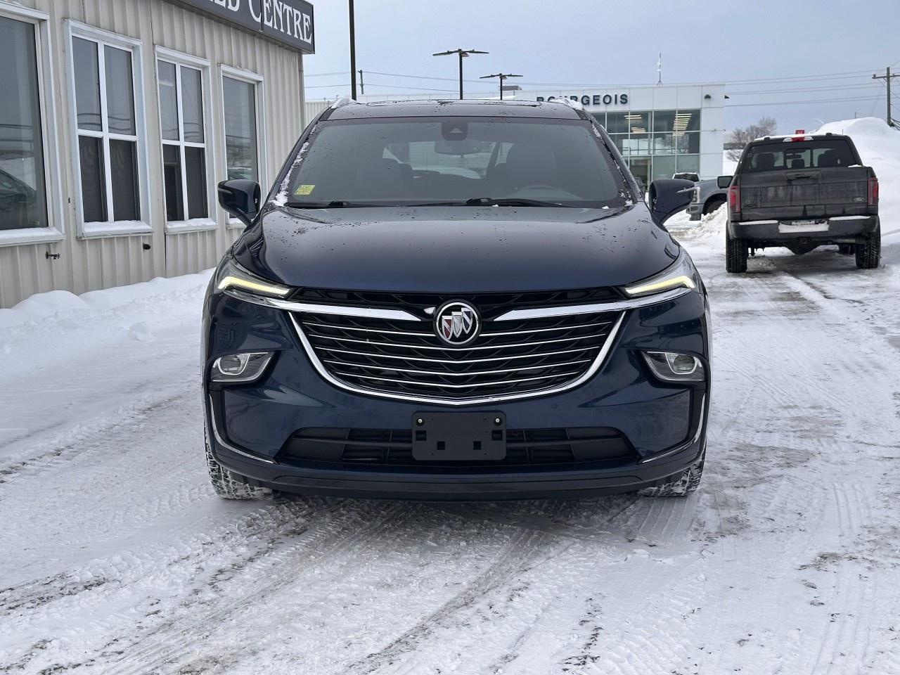 2023 Buick Enclave Essence AWD Photo