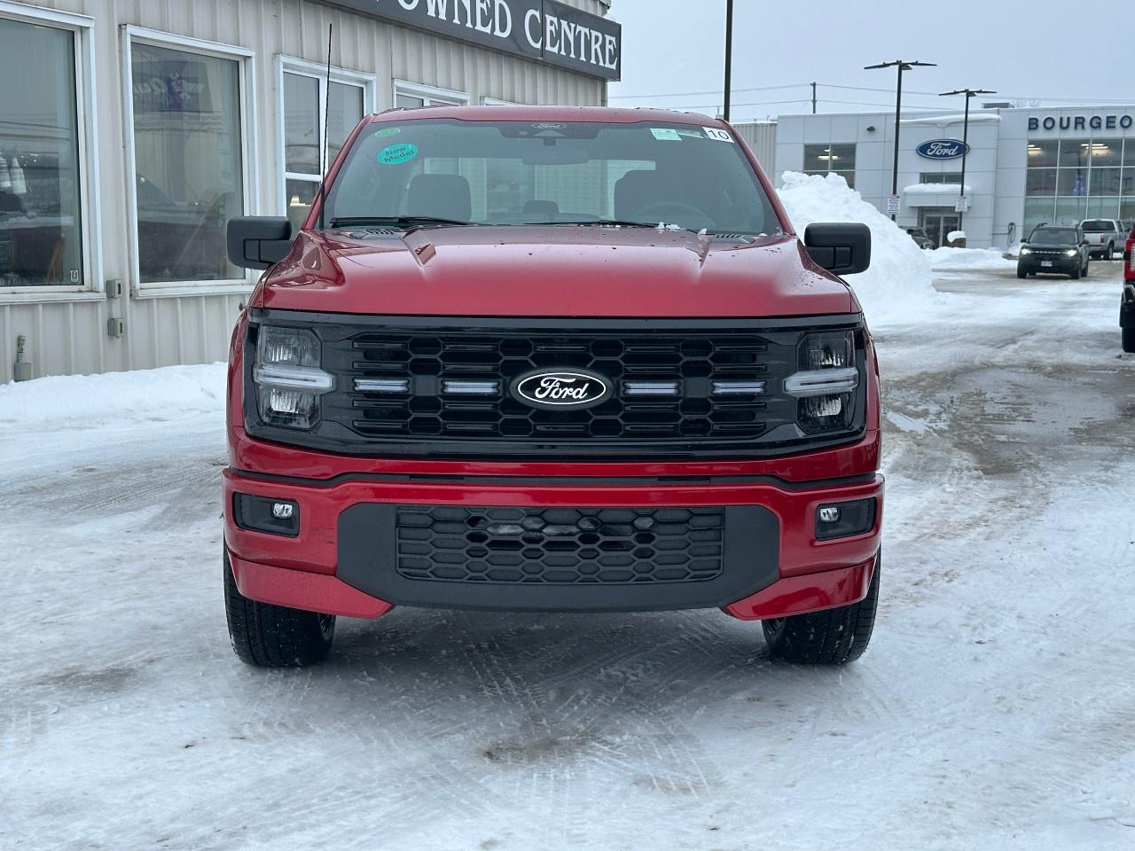 2025 Ford F-150 STX 4WD SuperCrew 5.5' Box Photo2