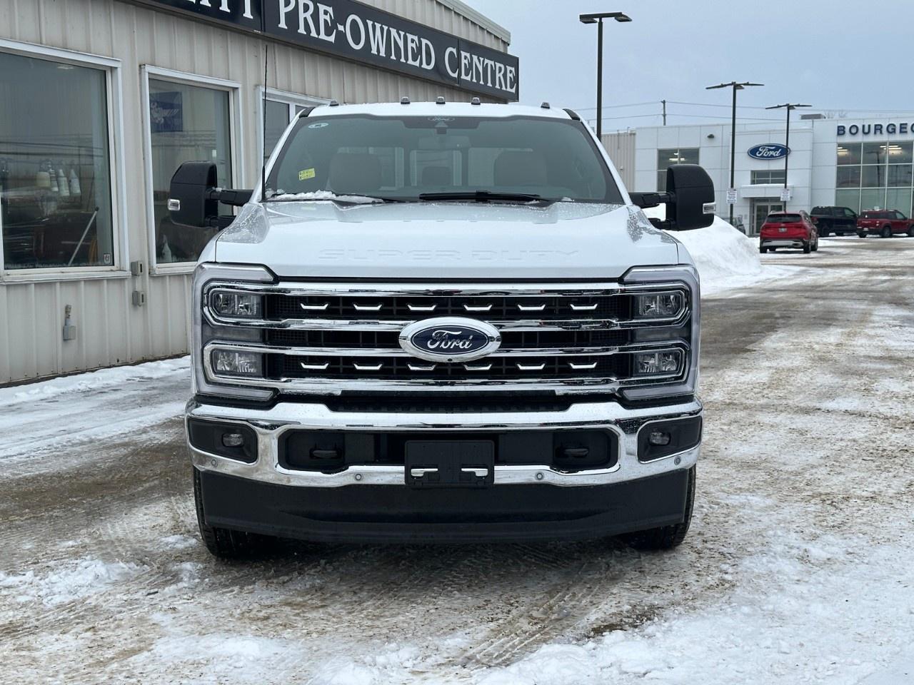 2026 Ford F-250 Super Duty SRW LARIAT 4WD CREW CAB 6.75' BOX Photo2