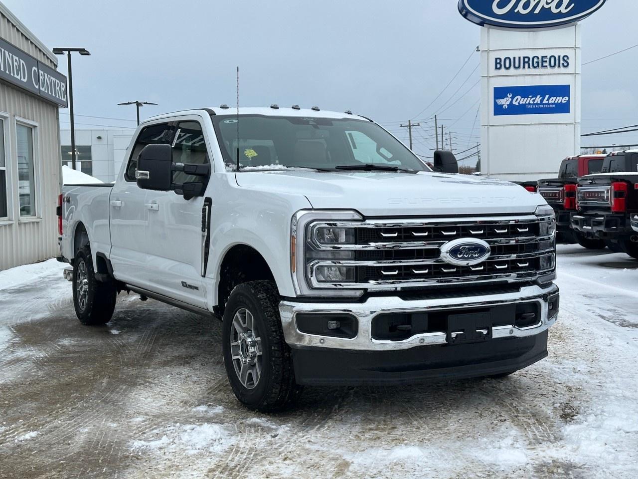 2026 Ford F-250 Super Duty SRW LARIAT 4WD CREW CAB 6.75' BOX Photo3