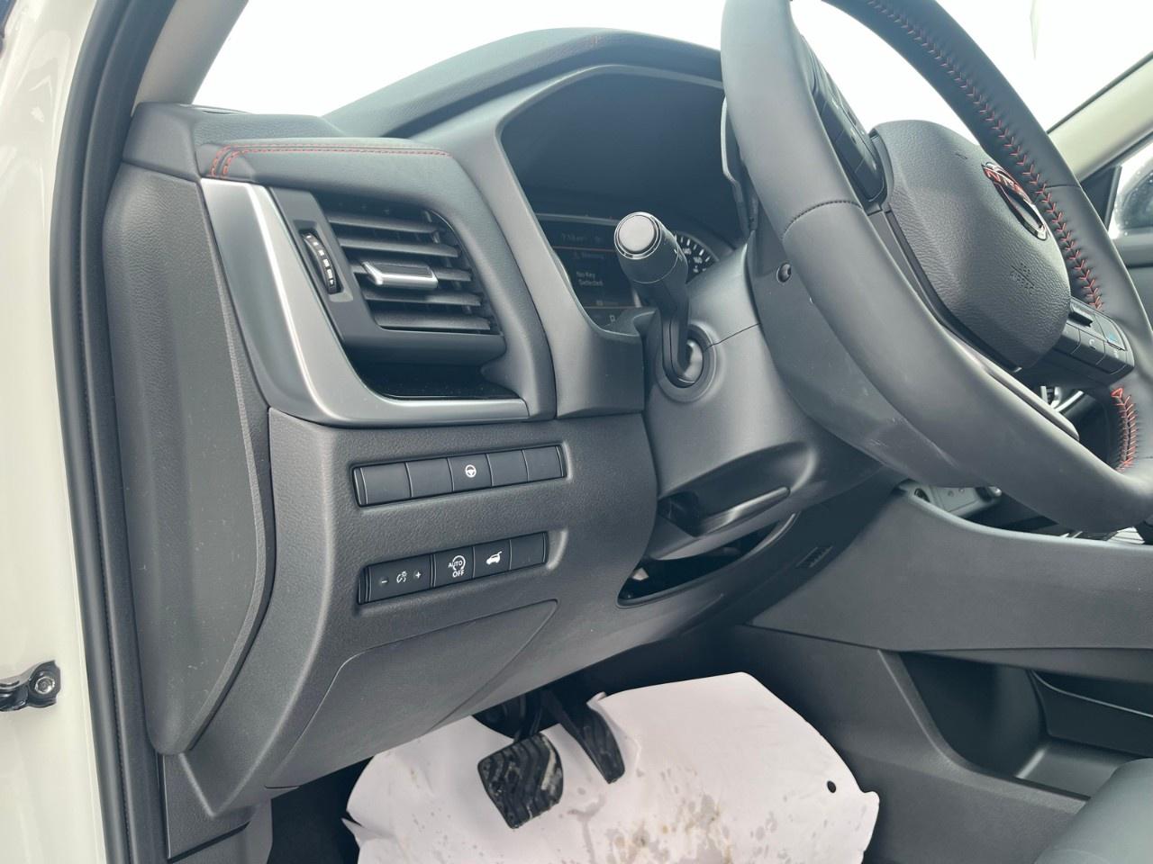 2026 Nissan Rogue AWD Rock Creek Photo