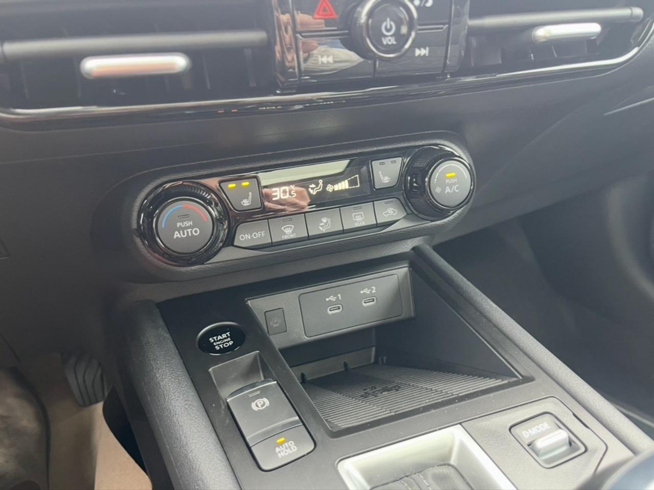 2026 Nissan Kicks S AWD Photo