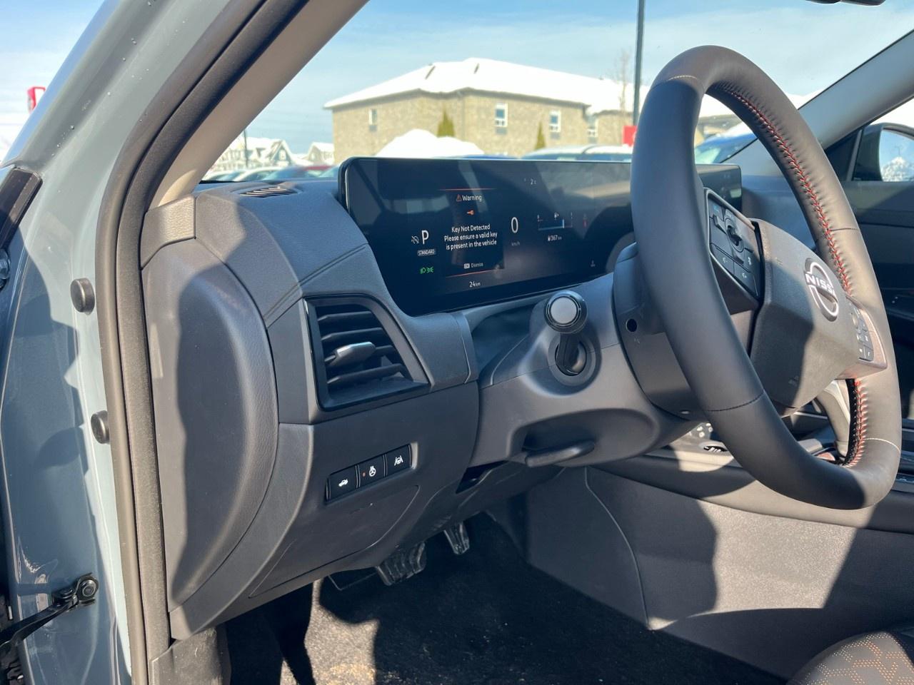 2026 Nissan Sentra SR SEDAN Photo