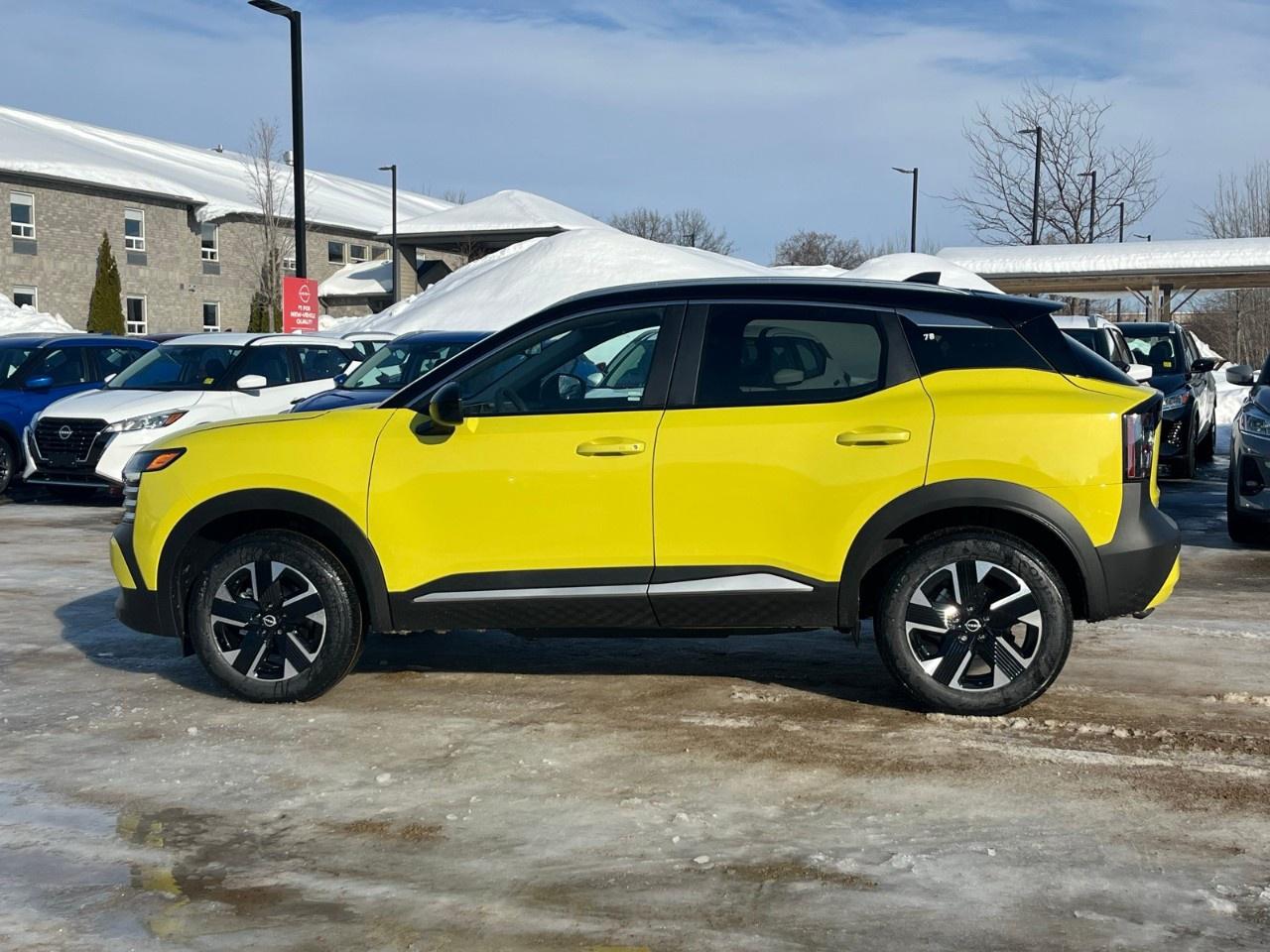 2026 Nissan Kicks SV AWD Photo4